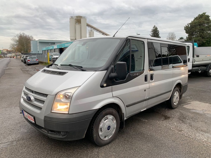 Ford Tourneo