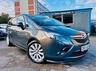 Opel Zafira 2016