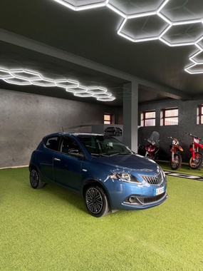 Lancia Ypsilon 2021