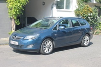 Opel Astra 2011