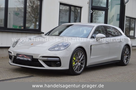 Porsche Panamera 2019