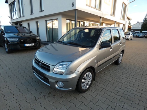 Subaru Justy 2003