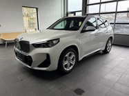 BMW iX1 2025