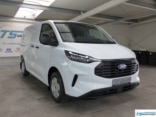 Ford Tourneo Custom 2024