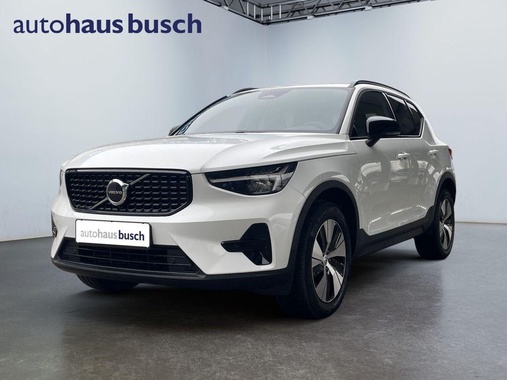Volvo XC40 2026