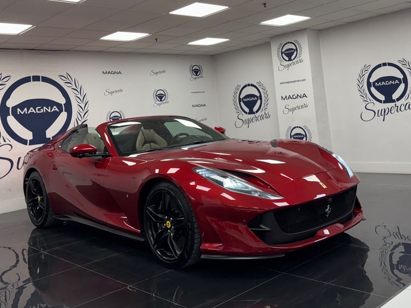 Ferrari 812