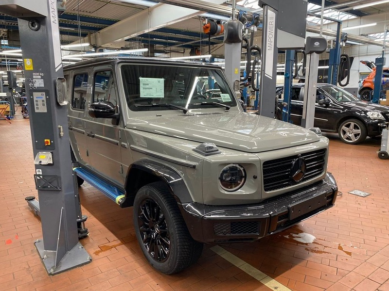 Mercedes-Benz G-Class