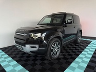 Land Rover Defender 2021