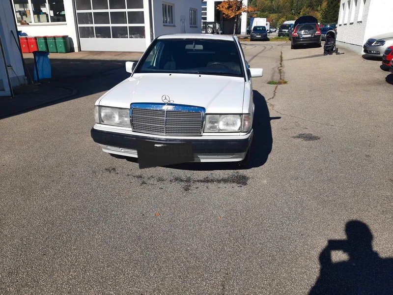 Mercedes-Benz 190
