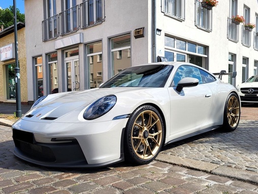 Porsche 992 2024