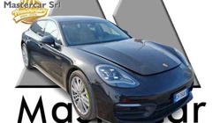 Porsche Panamera 2021