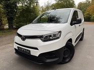 Toyota Proace 2021