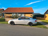 Mercedes-Benz CLK-Class 2002