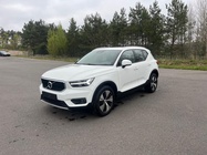 Volvo XC40 2021