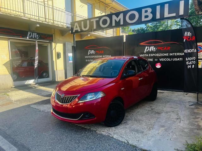 Lancia Ypsilon
