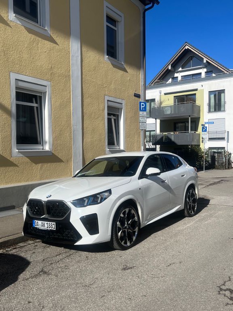 BMW X2