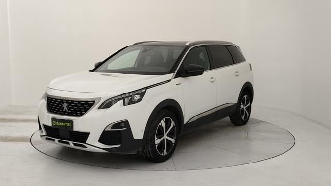 Peugeot 5008 2020
