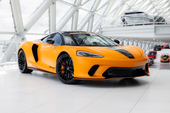 McLaren GT 2025