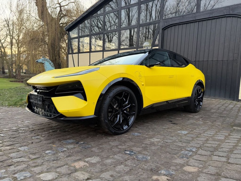 Lotus Eletre