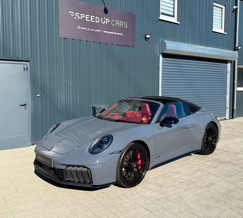 Porsche 992