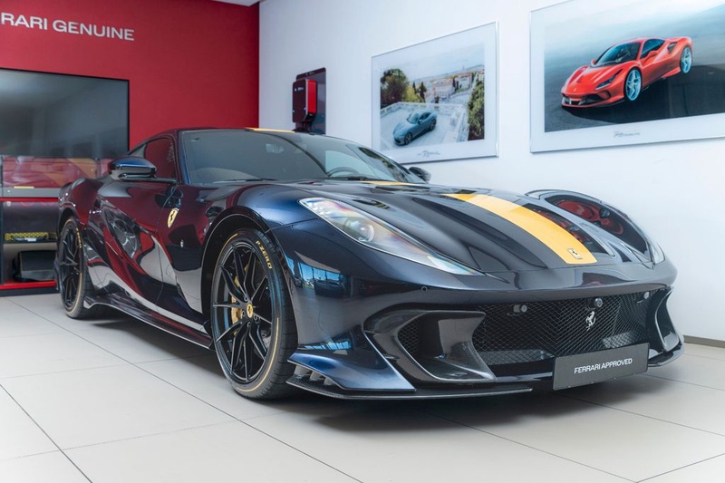 Ferrari 812