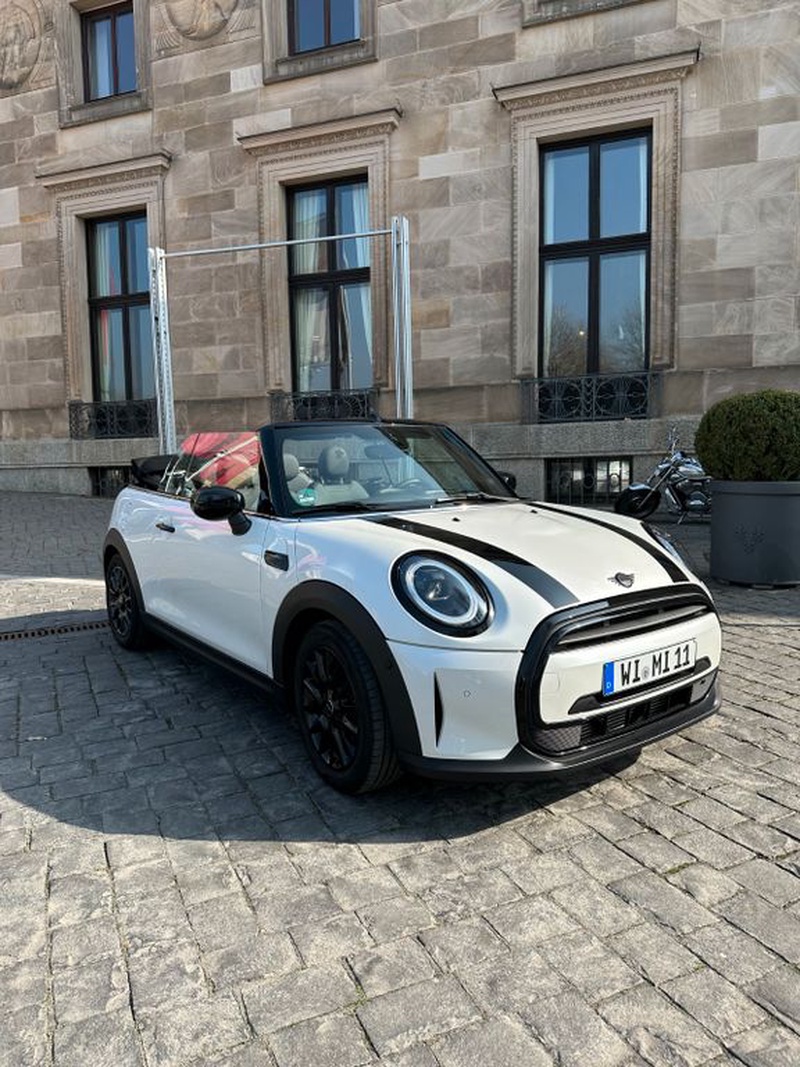 MINI Cabrio