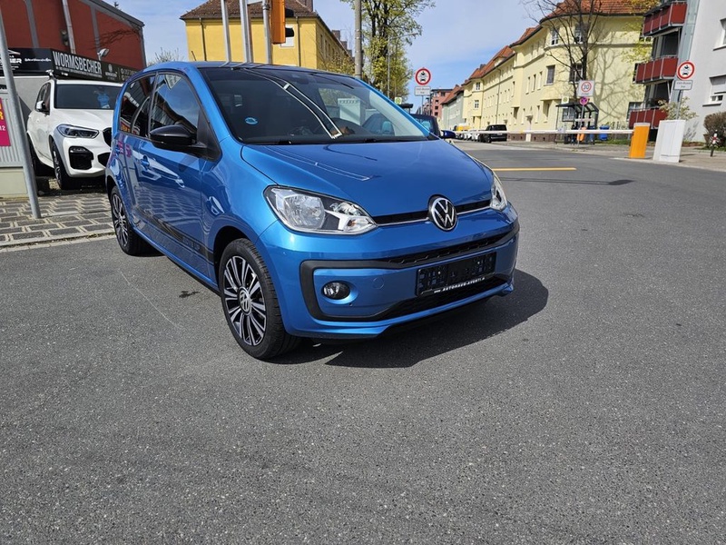 Volkswagen up!
