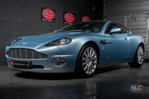 Aston Martin Vanquish 2004