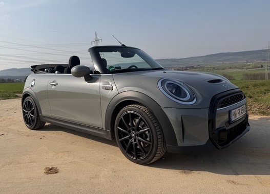 MINI Cabrio 2022