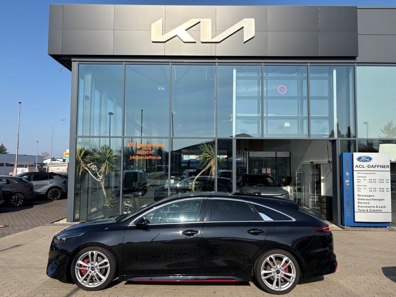 Kia pro cee'd / ProCeed