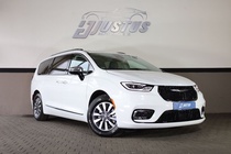 Chrysler Pacifica 2023