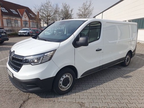 Renault Trafic 2024