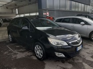 Opel Astra 2011