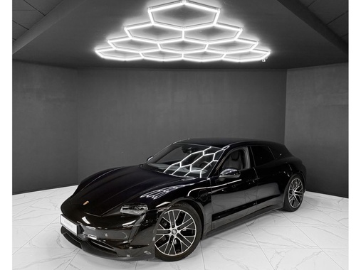 Porsche Taycan 2023