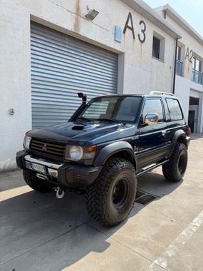 Mitsubishi Pajero 1998