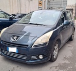 Peugeot 5008 2012