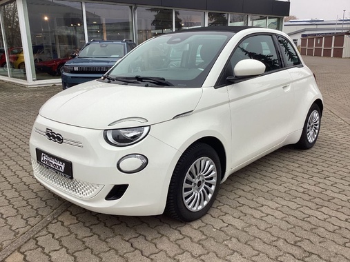 Fiat 500e 2023
