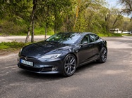 Tesla Model S 2019