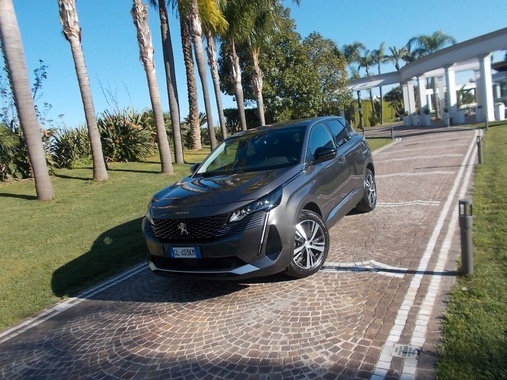 Peugeot 3008 2022