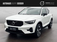 Volvo XC40 2025
