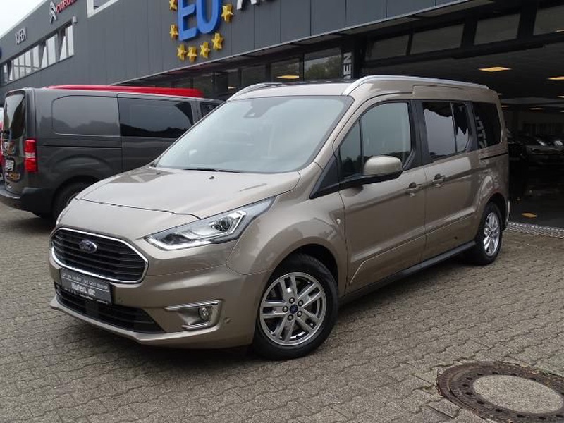 Ford Grand Tourneo