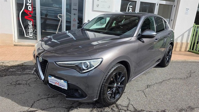 Alfa Romeo Stelvio 2019