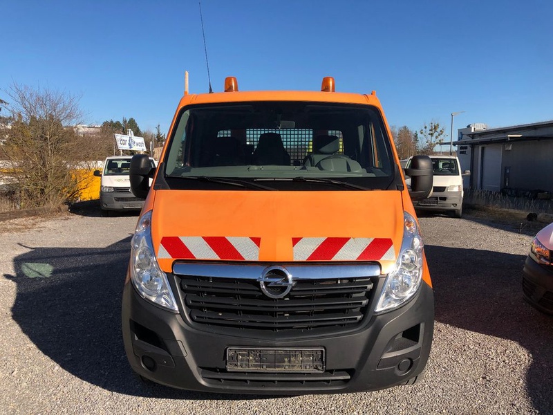 Opel Movano