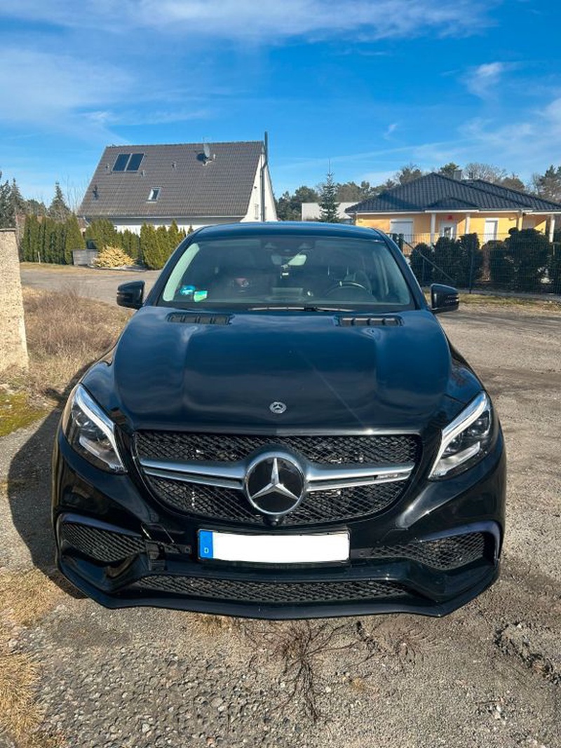 Mercedes-Benz GLE-Class