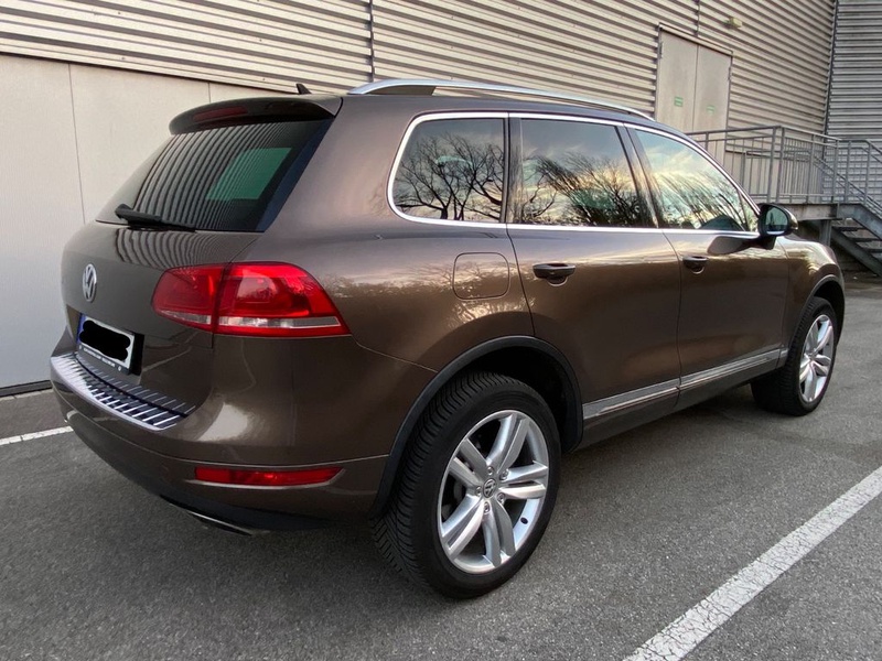 Volkswagen Touareg