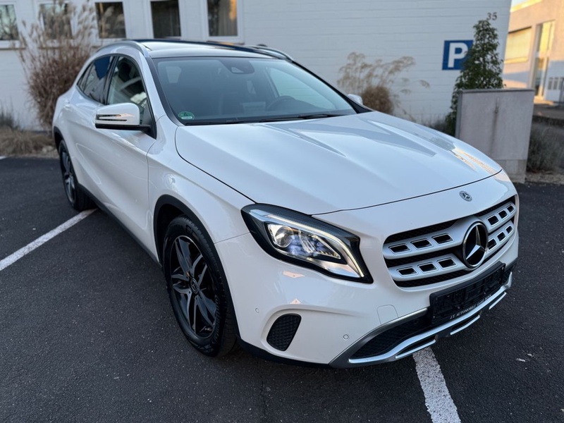 Mercedes-Benz GLA-Class