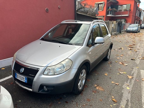 Fiat Sedici 2006