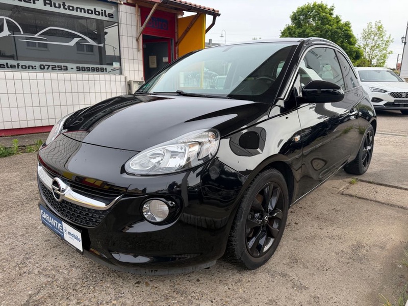 Opel Adam
