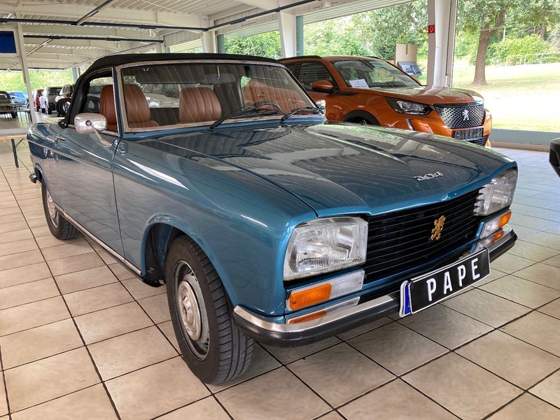 Peugeot 304