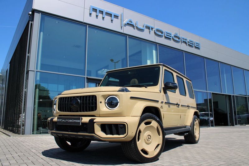 Mercedes-Benz G-Class